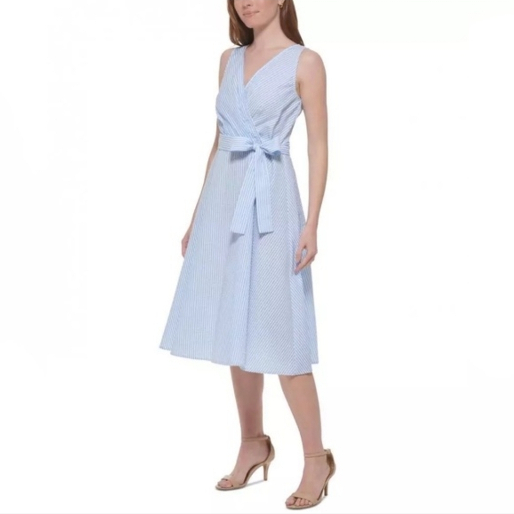 NWOT Tommy Hilfiger Light Blue Striped Seersucker Midi Dress - Picture 7 of 8